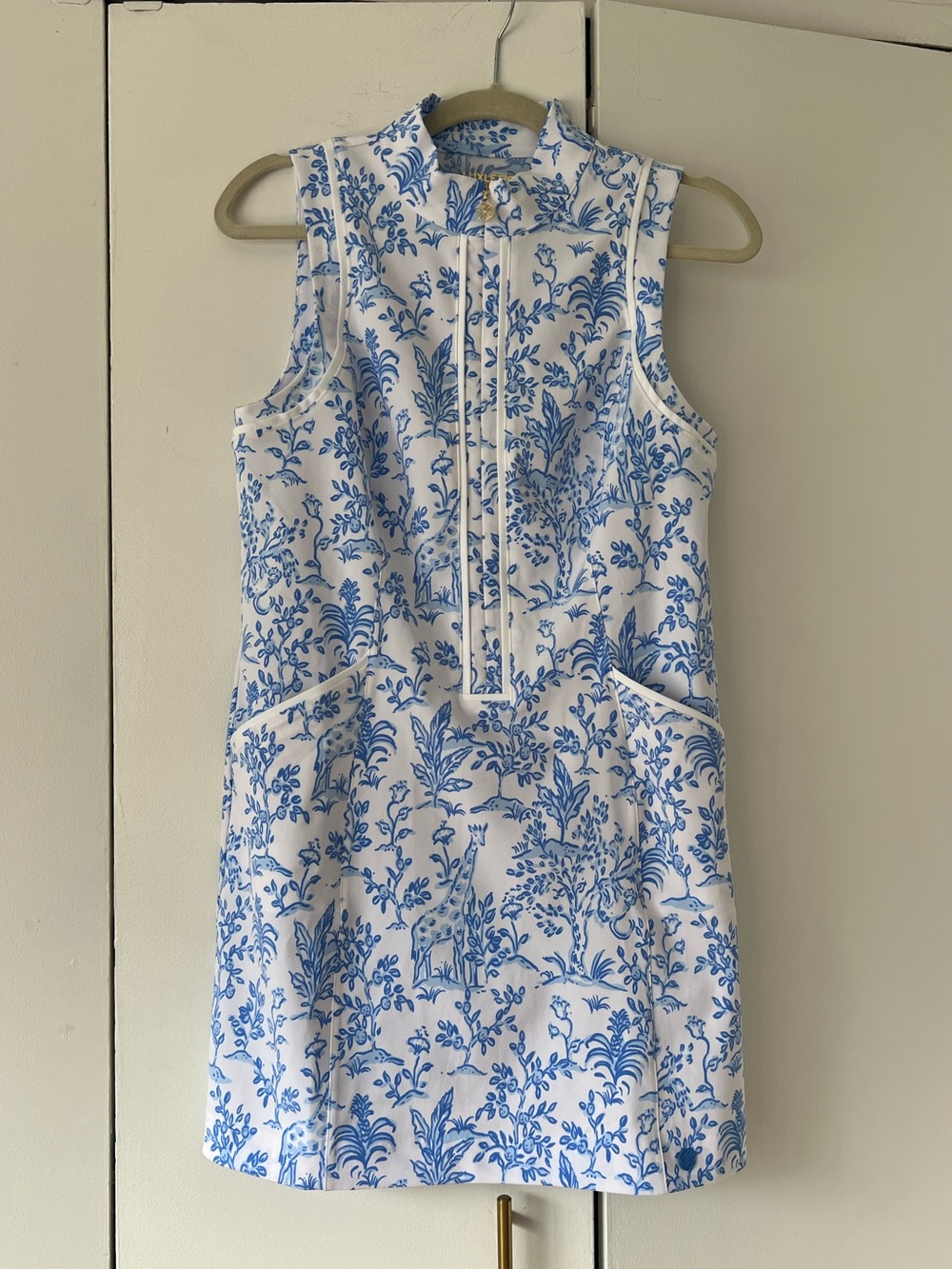 NWT Lilly Pulitzer UPF 50+ Luxletic Kathy Golf Dress "Tall Tales" / Size 8 - Picture 2 of 16